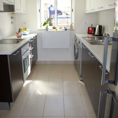 3 Bedroom With Garden *