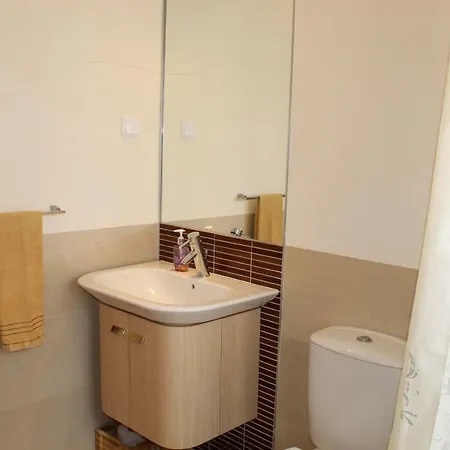 Hébergement de vacances 3 Bedroom With Garden Conceição